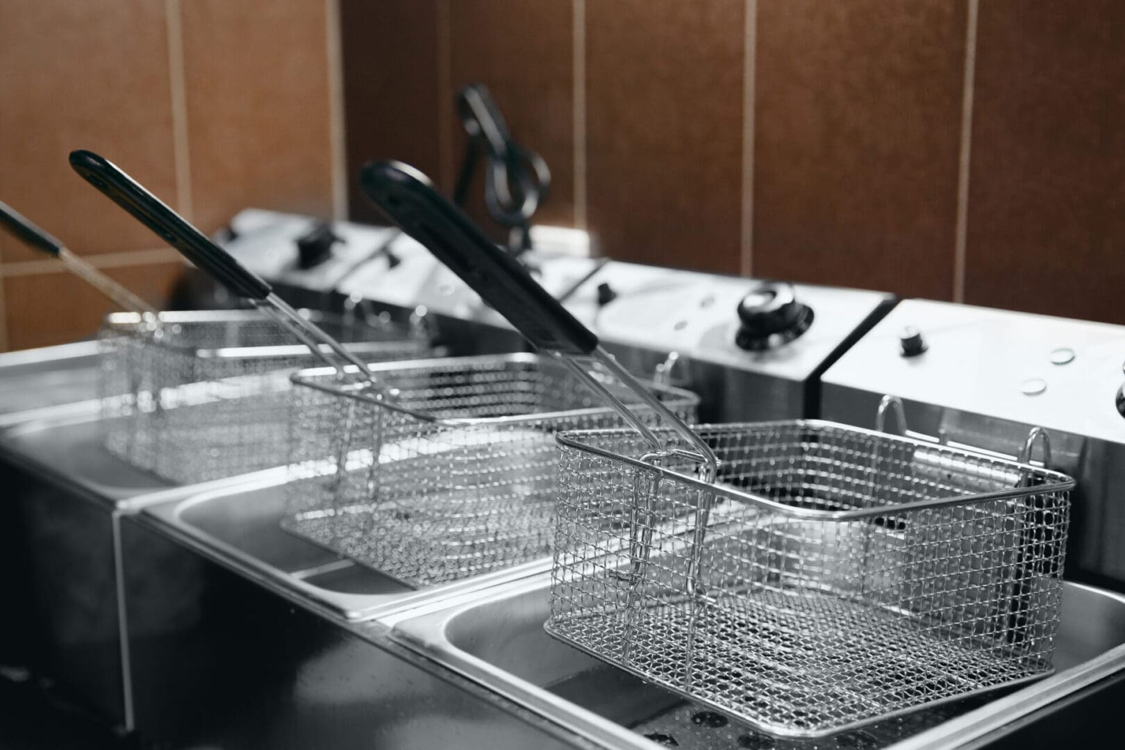 A row of baskets sitting on top of a counter.